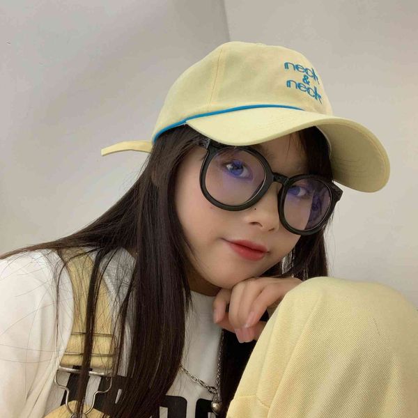 fruit fudge girl ~ cap girl korean versatile embroidered baseball cap couple student sunscreen hat, Blue;gray
fruit fudge girl ~ cap girl korean versatile embroidered baseball cap couple student sunscreen hat, Blue;gray