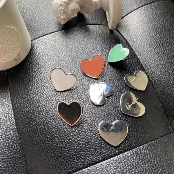 european and american peach heart letter stud temperament wild fashion earrings female fast delivery, Golden;silver
european and american peach heart letter stud temperament wild fashion earrings female fast delivery, Golden;silver