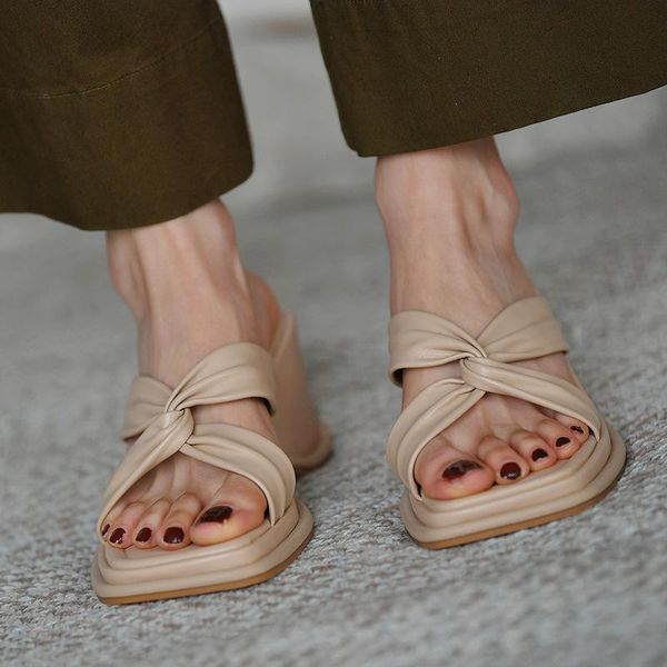 dress shoes spring and summer high-heeled slippers 2021 comfortable slope with sandals fashion ladies single, Black
dress shoes spring and summer high-heeled slippers 2021 comfortable slope with sandals fashion ladies single, Black