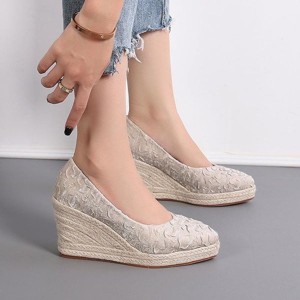 dress shoes spring and autumn women's high heels ladies party women pumps retro woman wedge heel 8cm chaussure femme, Black
dress shoes spring and autumn women's high heels ladies party women pumps retro woman wedge heel 8cm chaussure femme, Black