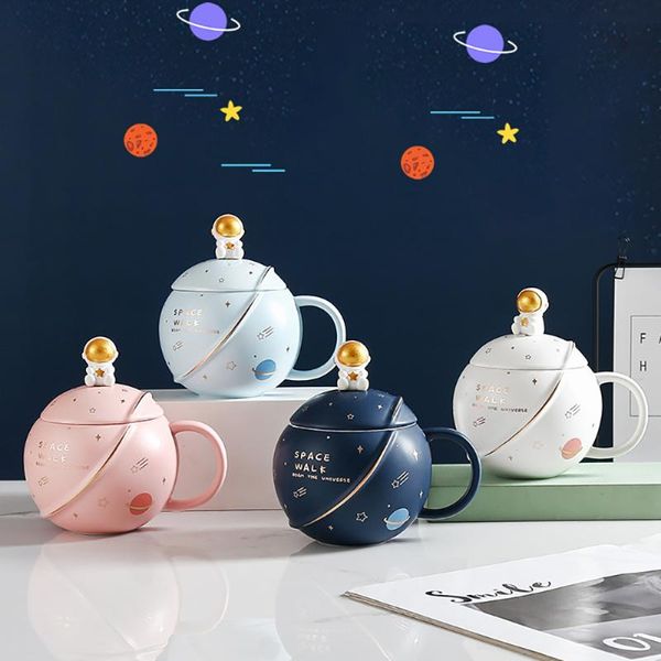 mugs 400ml space ceramic mug with spoon lid lovely astronaut moon landing water cup milk coffee drinkware
mugs 400ml space ceramic mug with spoon lid lovely astronaut moon landing water cup milk coffee drinkware