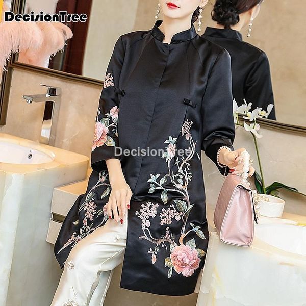 chinese female satin qipao robe elegant plus mandarin collar vintage cheongsam vestidos embroidery formal tang coat ethnic clothing, Red
chinese female satin qipao robe elegant plus mandarin collar vintage cheongsam vestidos embroidery formal tang coat ethnic clothing, Red