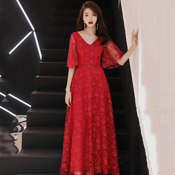 ethnic clothing flower appliques qipao v-neck perspective flare sleeve lace cheongsam banquet party dress gown bandage burgundy vestido, Red
ethnic clothing flower appliques qipao v-neck perspective flare sleeve lace cheongsam banquet party dress gown bandage burgundy vestido, Red