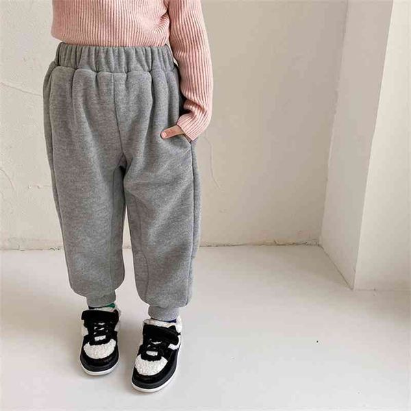 winter children thick warm sports trousers boys and girls cotton 4 colors all-match sweatpants 210708, Blue
winter children thick warm sports trousers boys and girls cotton 4 colors all-match sweatpants 210708, Blue