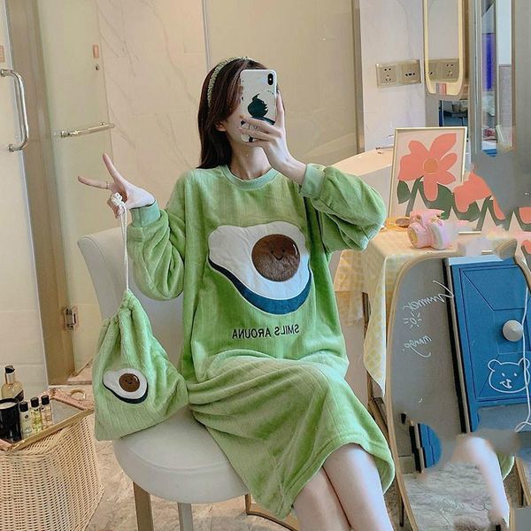 womens sleepwears beautiful flannel nightgown for women winter loose leisure nightdress sleepwear send same letter bag fashion design, Black;red
womens sleepwears beautiful flannel nightgown for women winter loose leisure nightdress sleepwear send same letter bag fashion design, Black;red