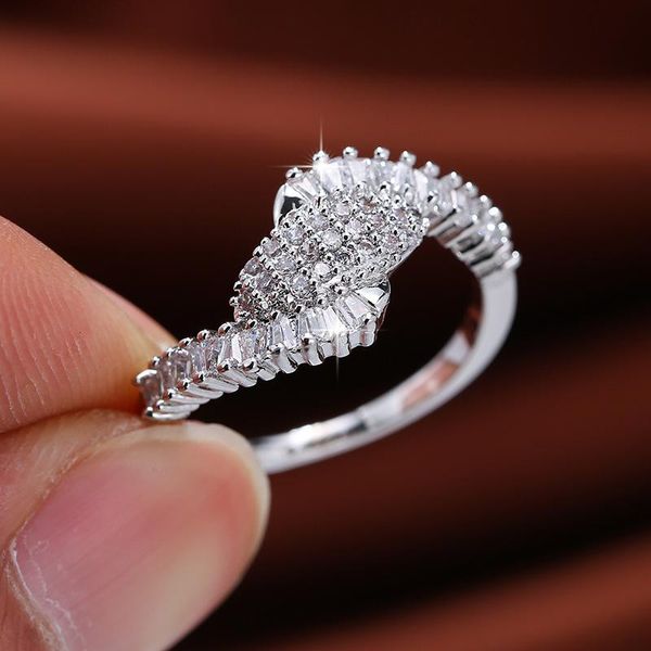 wedding rings fashion twist zircon ring white gold filled women engagement gift size 6-9, Slivery;golden
wedding rings fashion twist zircon ring white gold filled women engagement gift size 6-9, Slivery;golden