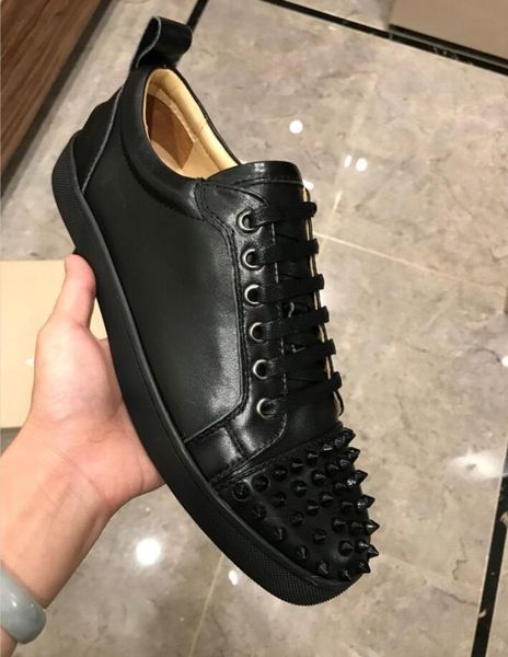 men women casual shoes designer red bottom studded spikes fashion insider sneakers black white leather low-shoe with box
men women casual shoes designer red bottom studded spikes fashion insider sneakers black white leather low-shoe with box