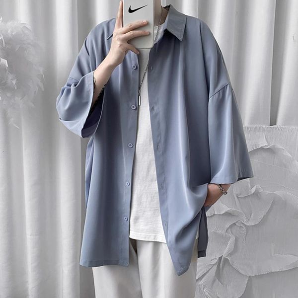 men's casual shirts 2021 summer men korean style loose male solid color short sleeve man baggy couple clothes, White;black
men's casual shirts 2021 summer men korean style loose male solid color short sleeve man baggy couple clothes, White;black