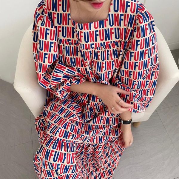 casual dresses woman dress 2021 korean fashion retro round neck full screen letter print design loose hem ruffled lantern sleeve, Black;gray
casual dresses woman dress 2021 korean fashion retro round neck full screen letter print design loose hem ruffled lantern sleeve, Black;gray