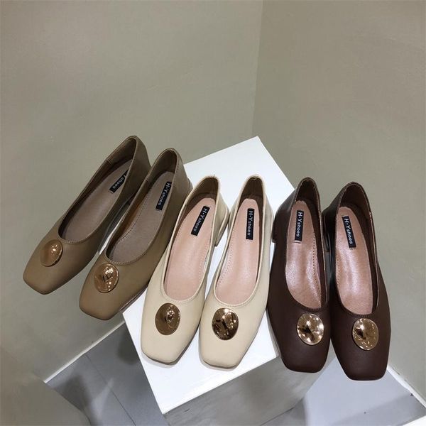 dress shoes retro single grandma 2021 autumn and winter soft sole niche design thick heel square toe mid-heel, Black
dress shoes retro single grandma 2021 autumn and winter soft sole niche design thick heel square toe mid-heel, Black