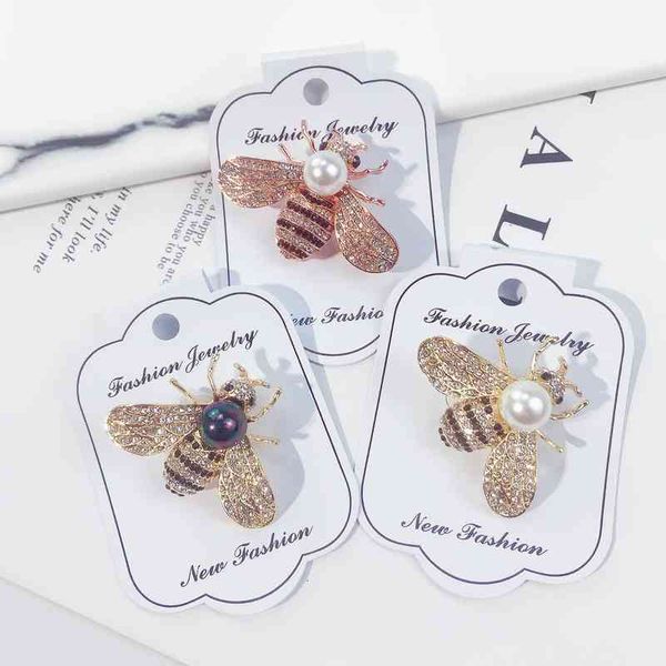brooch korean alloy diamond temperament pearl bee simple cardigan clothing accessories insect, Gray
brooch korean alloy diamond temperament pearl bee simple cardigan clothing accessories insect, Gray