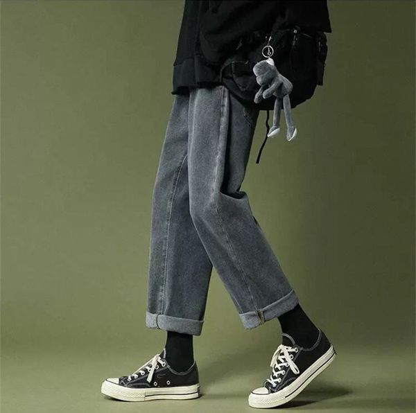 men's jeans dark gray korean fashion street skateboarding loose casual solid color nine-point straight pants retro blue autumn
men's jeans dark gray korean fashion street skateboarding loose casual solid color nine-point straight pants retro blue autumn