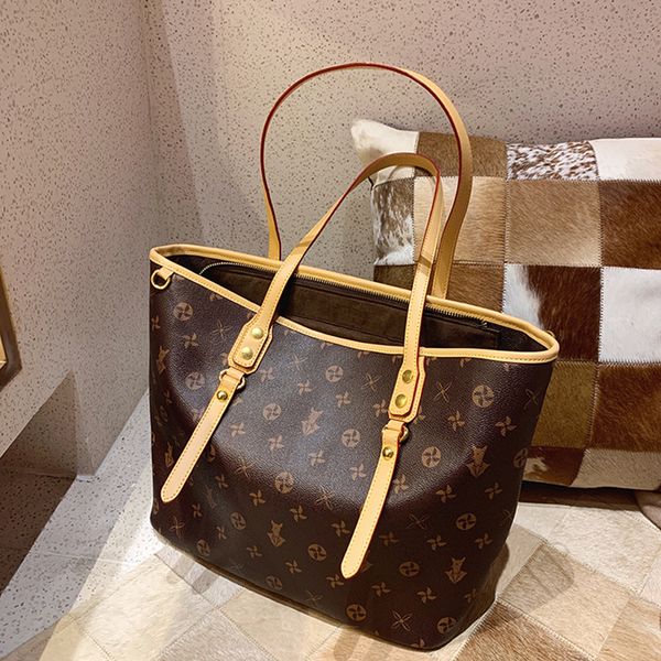 quality leather handbag for women 2021 new classic printed pattern designer bags ladies party purses and handbags luis brand gg
quality leather handbag for women 2021 new classic printed pattern designer bags ladies party purses and handbags luis brand gg