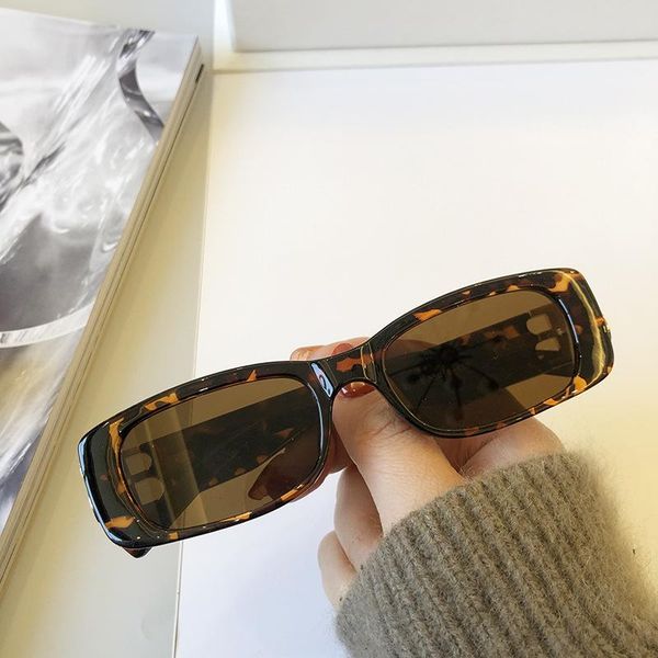 sunglasses 2021 style classic retro women small square frame letter sun glasses ladies ocean lens oculos uv400, White;black
sunglasses 2021 style classic retro women small square frame letter sun glasses ladies ocean lens oculos uv400, White;black