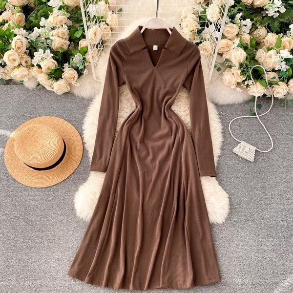 vintage women midi dress 2021 autumn long sleeve v neck slim a-line knit korean fashion ladies work party casual dresses, Black;gray
vintage women midi dress 2021 autumn long sleeve v neck slim a-line knit korean fashion ladies work party casual dresses, Black;gray
