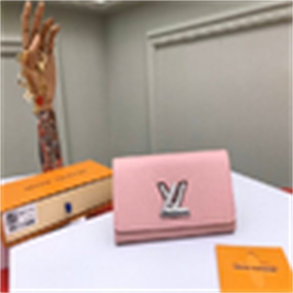 holders brand wallet designer wallets luxury key m61178 purse simple chain wallet pouches pink card leather cases compact clutc long, Black;red
holders brand wallet designer wallets luxury key m61178 purse simple chain wallet pouches pink card leather cases compact clutc long, Black;red
