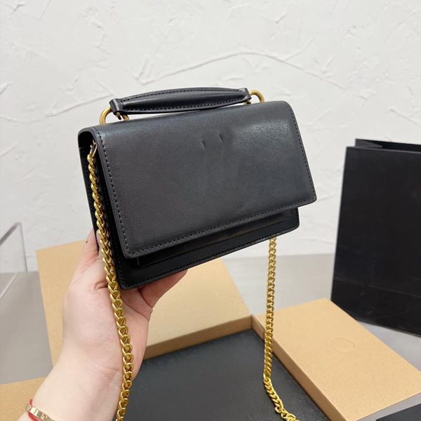 classic sunset bag black gold chain crossbody handbag flap women shoulder messenger bags style flip wallet purse multiple colors, Black;red
classic sunset bag black gold chain crossbody handbag flap women shoulder messenger bags style flip wallet purse multiple colors, Black;red