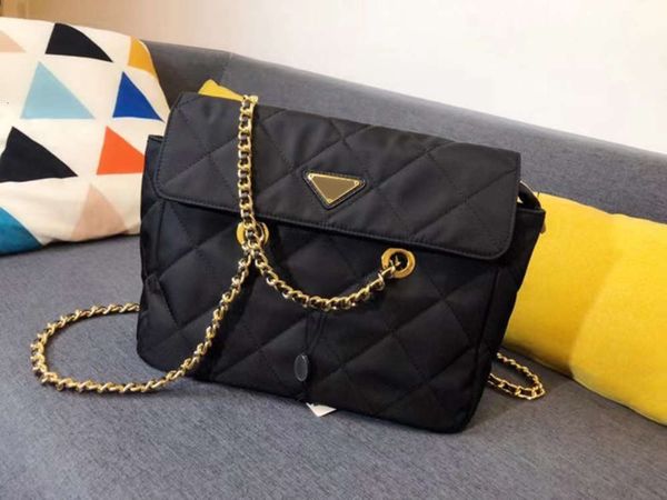 women luxurys designers little red (same parachute chain bag black diamond lattice temperament joker stray package new handbag
women luxurys designers little red (same parachute chain bag black diamond lattice temperament joker stray package new handbag