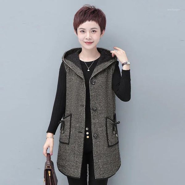 women's vests middle-aged 2021 spring autumn knitted hooded sleeveless female jacket elegant mother long plus size waistcoat h33, Black;white
women's vests middle-aged 2021 spring autumn knitted hooded sleeveless female jacket elegant mother long plus size waistcoat h33, Black;white