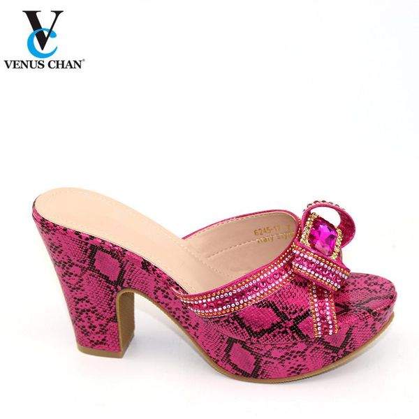 dress shoes 2021 women sandals elegant italian pumps shoe for party nigerian pointed toe decorated with stones, Black
dress shoes 2021 women sandals elegant italian pumps shoe for party nigerian pointed toe decorated with stones, Black