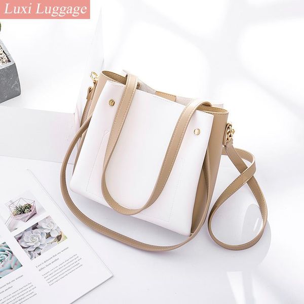evening bags 2021 fashion elegant pu commuter underarm for women leather single-shoulder bag large capacity shoulder
evening bags 2021 fashion elegant pu commuter underarm for women leather single-shoulder bag large capacity shoulder