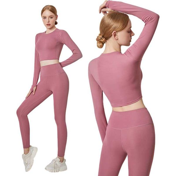 gym clothing women's yoga wear summer professional high-end fashion slim running fitness sports suit t-shirt pants two-piece, White;black 
gym clothing women's yoga wear summer professional high-end fashion slim running fitness sports suit t-shirt pants two-piece, White;black