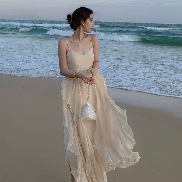 casual dresses ins super fairy lotus chiffon beach slings skirt with irregular v-neck cleavage dressed in high summer waistband 3rxa, Black;gray
casual dresses ins super fairy lotus chiffon beach slings skirt with irregular v-neck cleavage dressed in high summer waistband 3rxa, Black;gray
