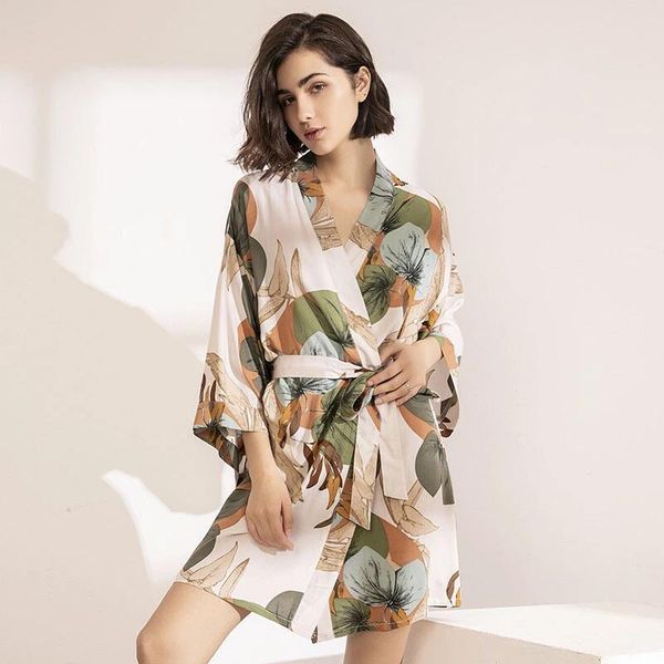 women's sleepwear 2021 spring ladies silk satin thin robe comfort fresh style floral printed nightgown femme homewear, Black;red
women's sleepwear 2021 spring ladies silk satin thin robe comfort fresh style floral printed nightgown femme homewear, Black;red