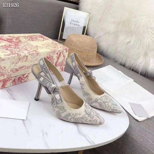 female fashion block embroidered designer ladies sandals ram insoles toe shoes high heels, Black
female fashion block embroidered designer ladies sandals ram insoles toe shoes high heels, Black