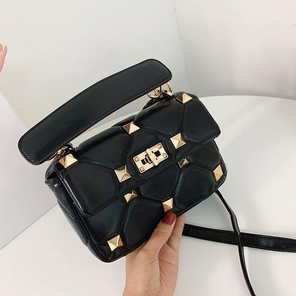 evening bags 2021 fashion sweet small shoulder for women brand designer handbags and purse casual trend crossbody with rivet
evening bags 2021 fashion sweet small shoulder for women brand designer handbags and purse casual trend crossbody with rivet
