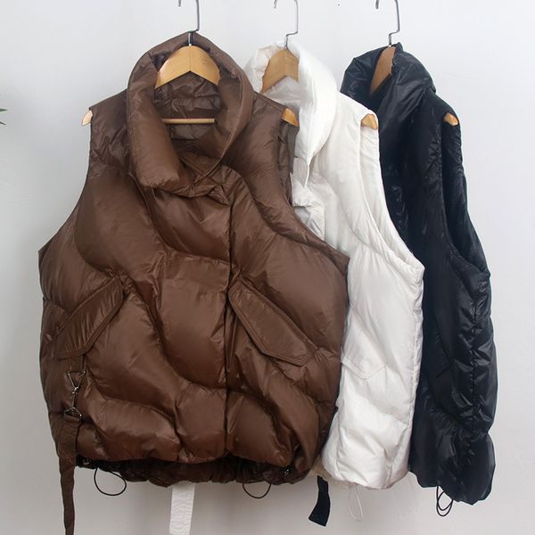 vests 2021 autumn and winter down et vt women's short korean loose fashion wearing white duck down vt, Black;white
vests 2021 autumn and winter down et vt women's short korean loose fashion wearing white duck down vt, Black;white