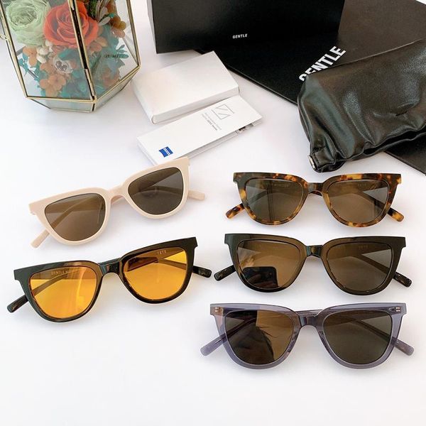 sunglasses 2021 cat eye gm sunglass small face for women gentle tete acetate polarized uv400 with original box, White;black
sunglasses 2021 cat eye gm sunglass small face for women gentle tete acetate polarized uv400 with original box, White;black