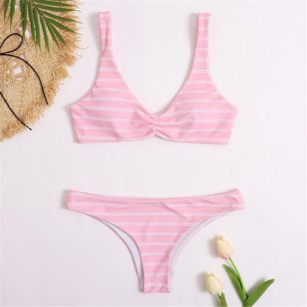 women's swimwear 2021 push up bikini set bathing suit women beautiful and printed split swimsuit beachwear biquini two piece, White;black
women's swimwear 2021 push up bikini set bathing suit women beautiful and printed split swimsuit beachwear biquini two piece, White;black