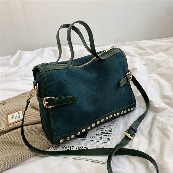 cross body large women's handbags purse 2021 rivet frosted pu leather vintage fashion bag women shoulder shop bags
cross body large women's handbags purse 2021 rivet frosted pu leather vintage fashion bag women shoulder shop bags