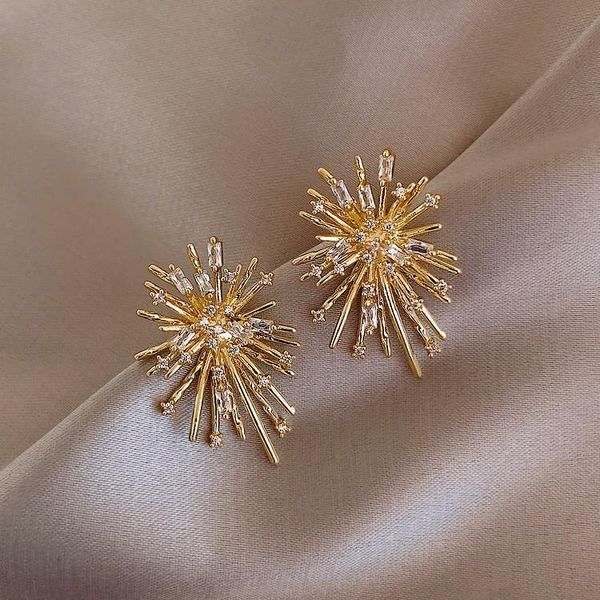 stud korean design fashion jewelry personality firework flowers earrings metal copper inlaid zircon for women, Golden;silver
stud korean design fashion jewelry personality firework flowers earrings metal copper inlaid zircon for women, Golden;silver
