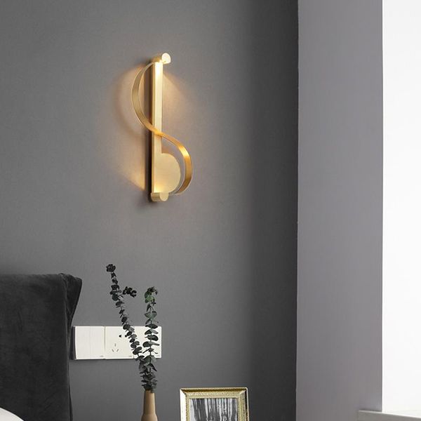 wall lamp modern golden led for bedroom living room home luxury bedside sconce light corridor aisle lighting indoor fixtures
wall lamp modern golden led for bedroom living room home luxury bedside sconce light corridor aisle lighting indoor fixtures
