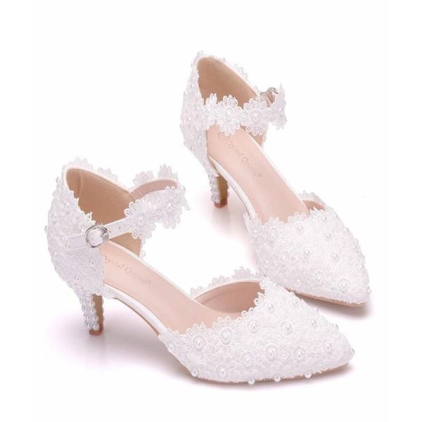 dress shoes 5cm white lace pearl pointed sandals low heel large size single women's wedding bridal high heels, Black
dress shoes 5cm white lace pearl pointed sandals low heel large size single women's wedding bridal high heels, Black