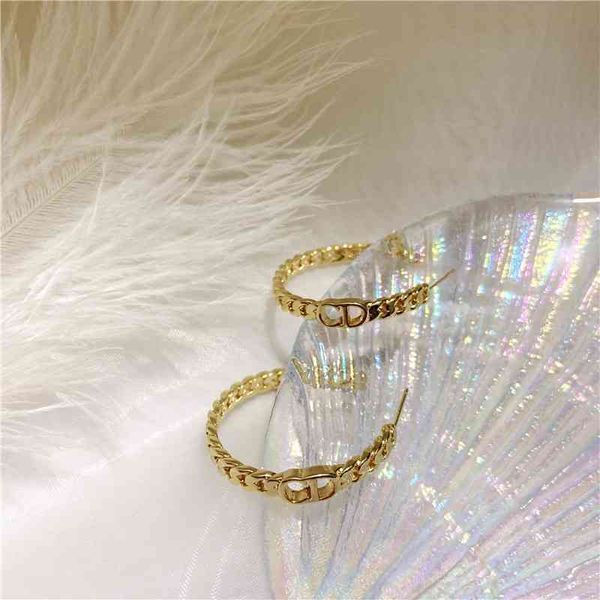 75%off outlet onlinesimple style letter fashionable 925 silver needle exquisite versatile personality exaggerated earrings
75%off outlet onlinesimple style letter fashionable 925 silver needle exquisite versatile personality exaggerated earrings