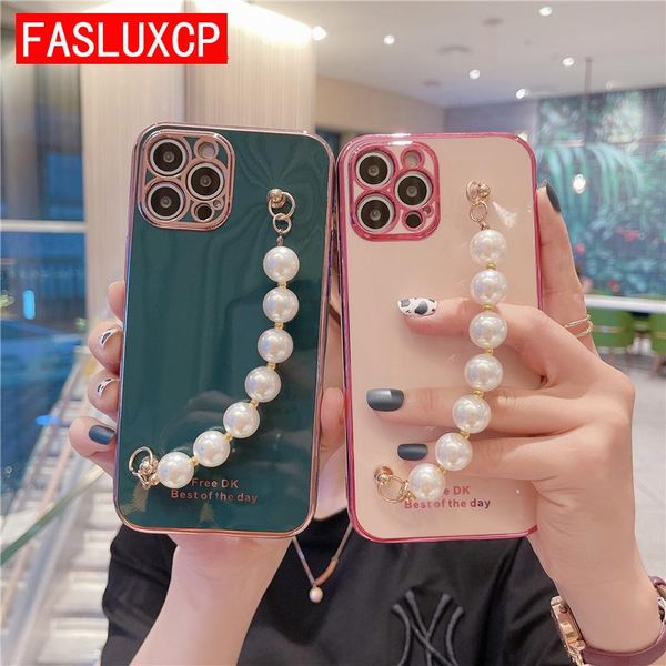 cell phone pouches luxury pearl bracelet electroplated camera protect case for 12 pro max mini 11 7 8 plus 6 6s x xr xs fashion cover
cell phone pouches luxury pearl bracelet electroplated camera protect case for 12 pro max mini 11 7 8 plus 6 6s x xr xs fashion cover