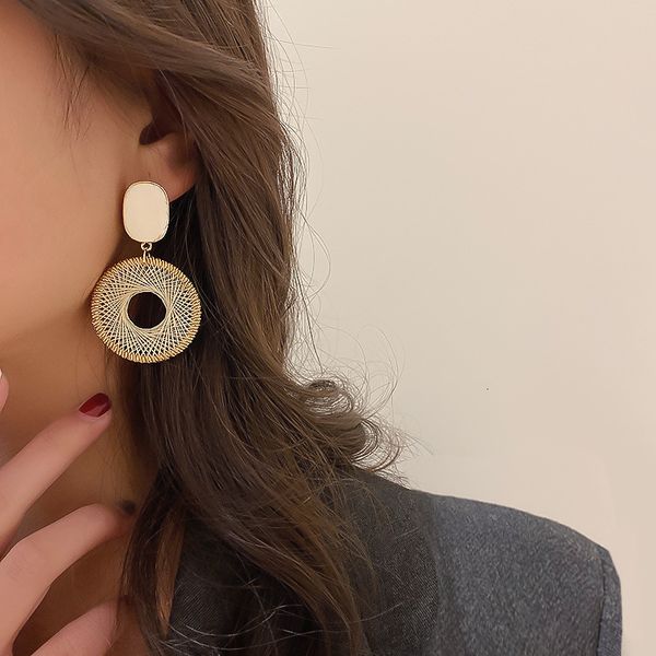 925 silver needle autumn and winter new oil dripping rectangle thick thread knitting round earrings exaggerate earrings
925 silver needle autumn and winter new oil dripping rectangle thick thread knitting round earrings exaggerate earrings