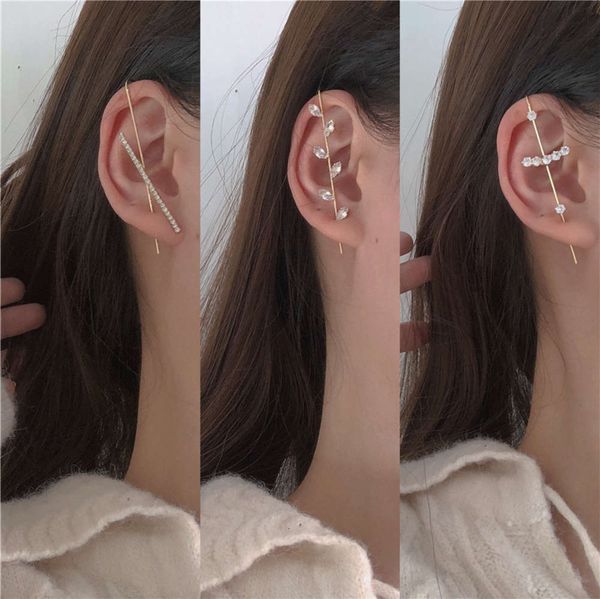 earrings fashion simple inlaid earbone earrings sweet earrings 
earrings fashion simple inlaid earbone earrings sweet earrings