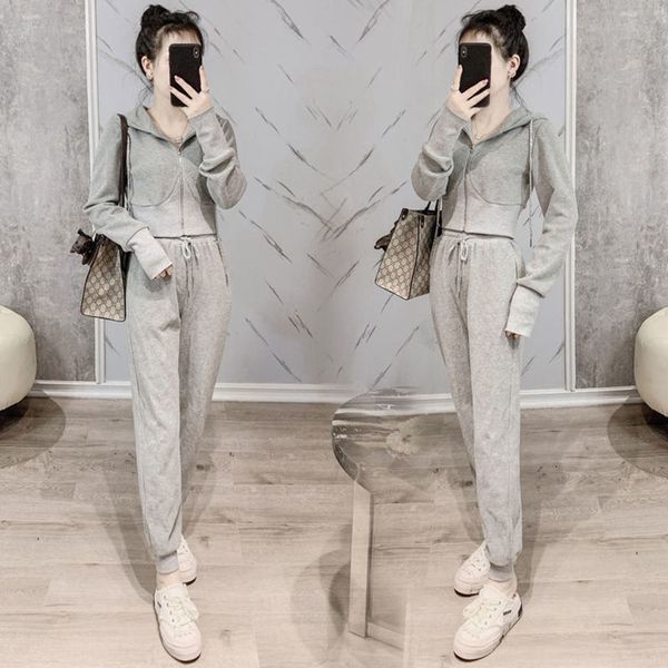 autumn cloth slim casual sweater sports suit 2021 new korean version small fashion loose two-piece set for women, Gray
autumn cloth slim casual sweater sports suit 2021 new korean version small fashion loose two-piece set for women, Gray