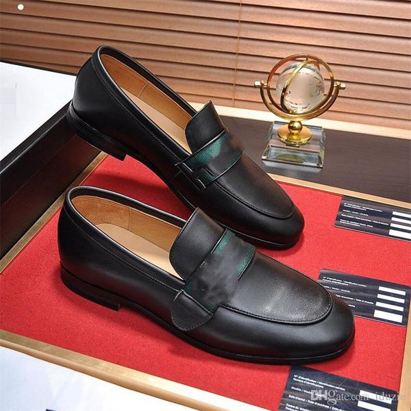 21ss men's patent leather dress shoes cowhide stitching presbyopia fabric plus cowhides lining comfortable and breathable wedding party, Black
21ss men's patent leather dress shoes cowhide stitching presbyopia fabric plus cowhides lining comfortable and breathable wedding party, Black