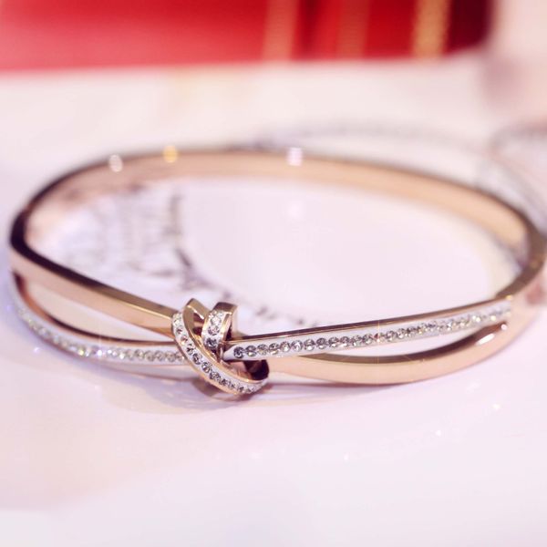 new fashion classic bow titanium steel inlaid gemstone bracelet sweet bracelet women's bracelet designer jewelry hot, Black
new fashion classic bow titanium steel inlaid gemstone bracelet sweet bracelet women's bracelet designer jewelry hot, Black