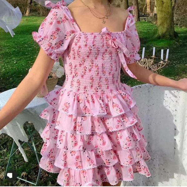 fabpop short puff sleeve bow square collar pink print high waist mini pleated cake dress women gb682 210709, Black;gray
fabpop short puff sleeve bow square collar pink print high waist mini pleated cake dress women gb682 210709, Black;gray