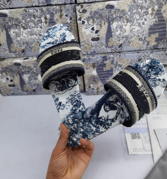 women brand paris letter slippers summer slides open toe flat casual shoes leisure sandal female beach flip flops big size 43, Black
women brand paris letter slippers summer slides open toe flat casual shoes leisure sandal female beach flip flops big size 43, Black