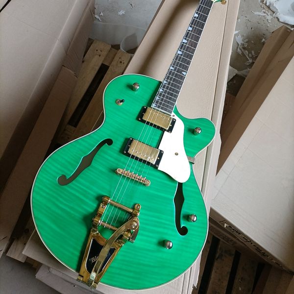 6 string green semi-hollow electric guitar rosewood fretboard,flame maple veneer
6 string green semi-hollow electric guitar rosewood fretboard,flame maple veneer