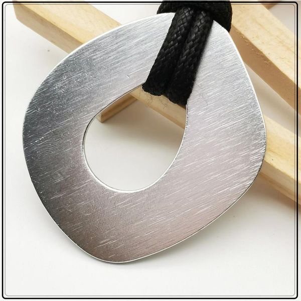 pendant necklaces fashion original design silver metal necklace for women kpop modern stainless steel jewelry punk chain gothic accessories
pendant necklaces fashion original design silver metal necklace for women kpop modern stainless steel jewelry punk chain gothic accessories