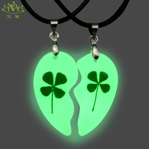 pendant necklaces 2pcs luminous couple necklace heart shape dolphin glowing in the dark custom lovers jewelry rope long, Silver
pendant necklaces 2pcs luminous couple necklace heart shape dolphin glowing in the dark custom lovers jewelry rope long, Silver