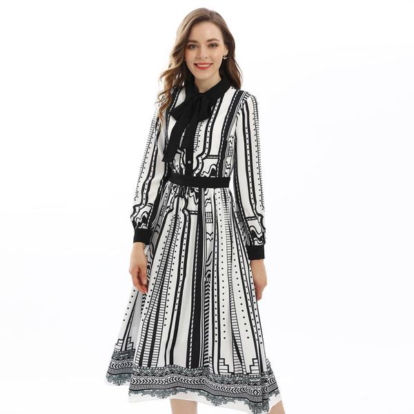 casual dresses spring autumn designer women's vintage fashion office party elegant chic single breasted printed shirt dress, Black;gray
casual dresses spring autumn designer women's vintage fashion office party elegant chic single breasted printed shirt dress, Black;gray